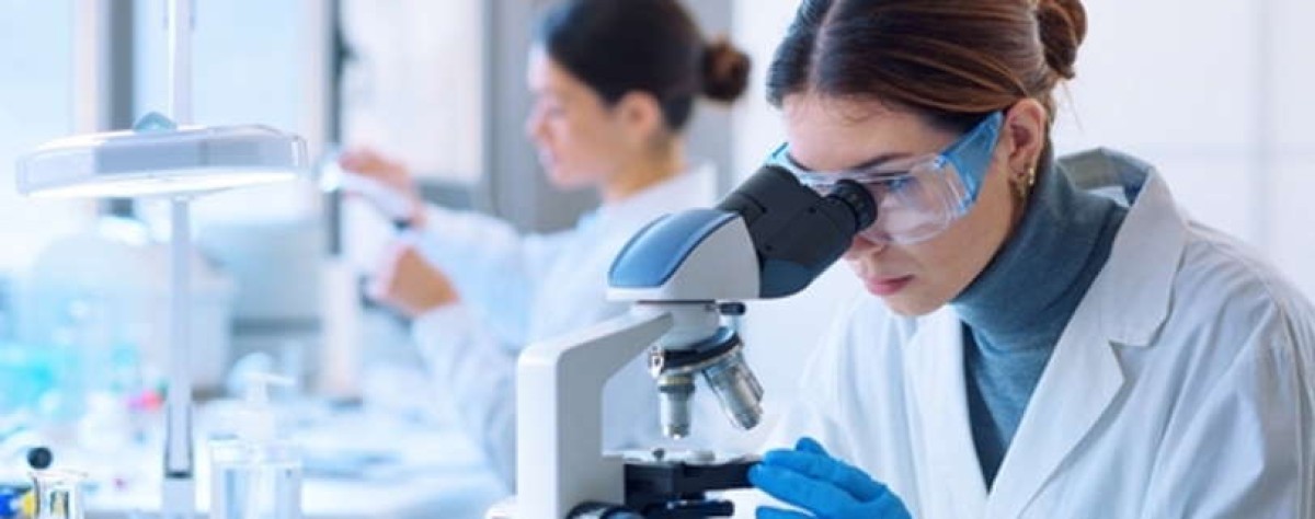 ricerca donne laboratorio large