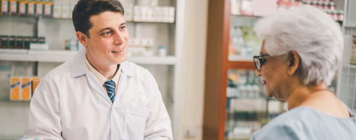 Farmacie tra burocrazia e crisi professionale. Lettera alla Redazione: inaccettabile il progressivo svilimento della professione