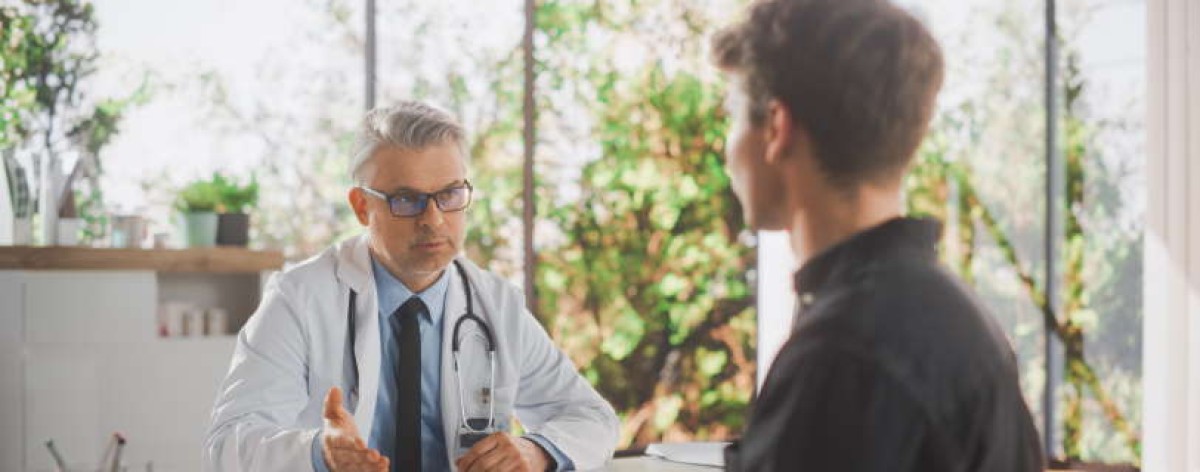 Prescrizioni farmaci e istruzioni d’uso: errori frequenti anche tra gli under 65. Ecco quali