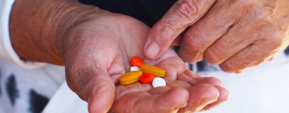 Deprescrizione negli anziani: inibitori di pompa, antidepressivi, benzodiazepine, statine tra i farmaci più spesso rivalutati