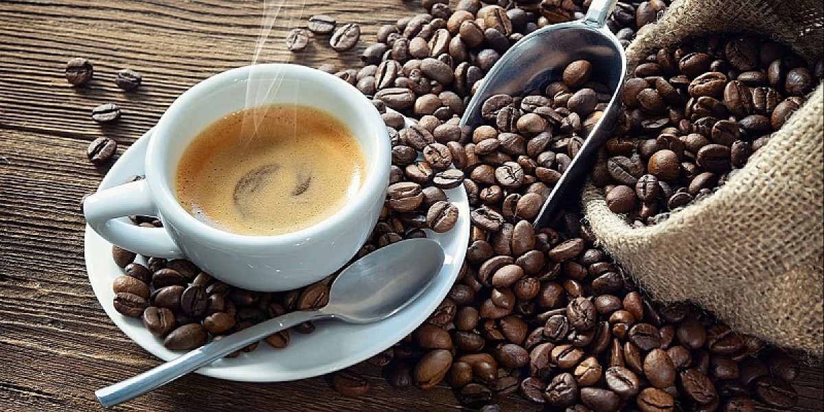 Caffè, nuove conferme per la salute del fegato: benefici anche con il decaffeinato