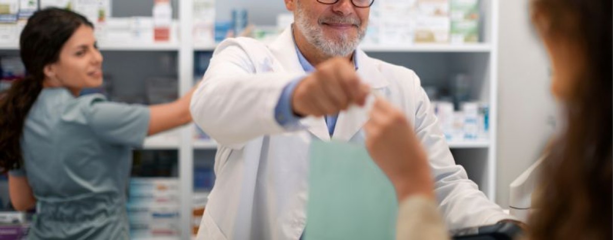 Dpc farmaci, a Ferrara protesta delle medicine di gruppo. Farmacie: al centro l’accesso alle cure